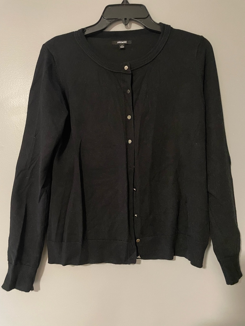 ✔️Premise Women’s Black Crewneck Cardigan